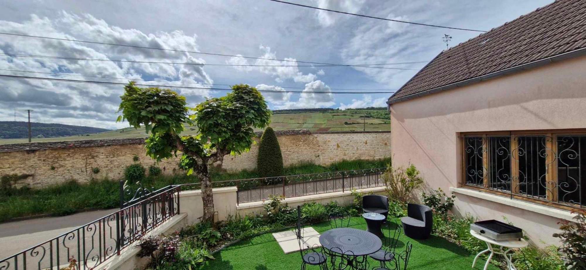 Maison Au Pied Des Vignes Vosne-Romanée Exterior foto